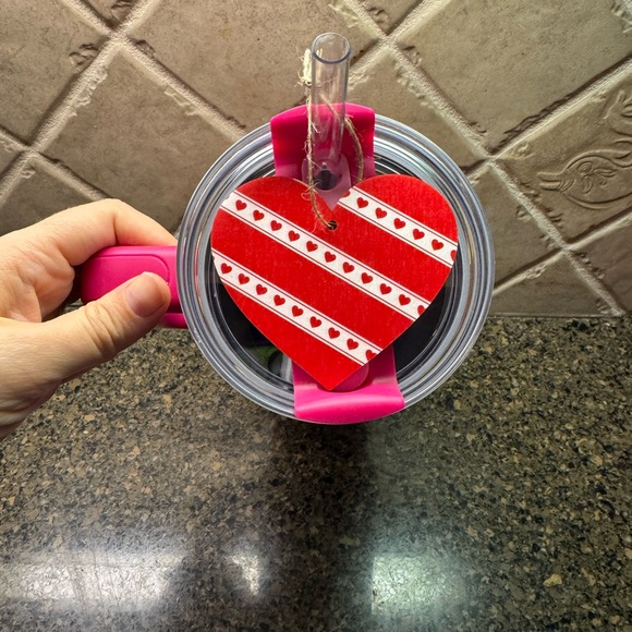 Stanley 40 oz Stainless Steel H2.0 FlowState Quencher
Tumbler in Cosmo Pink - Picture 3 of 5